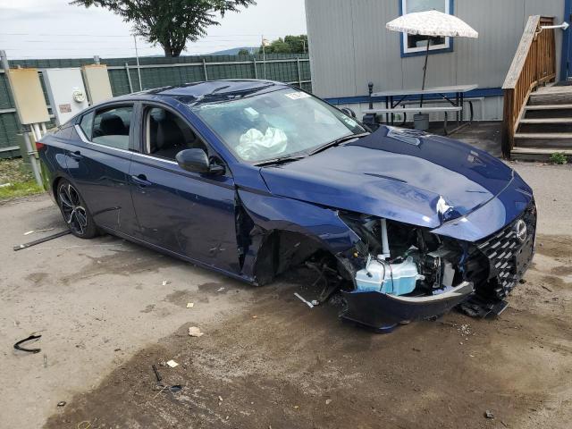 1N4BL4CV5RN361194 - 2024 NISSAN ALTIMA SR BLUE photo 4