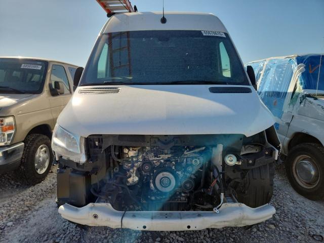 W1Y4KBHY3PT128013 - 2023 MERCEDES-BENZ SPRINTER 2500 Weiß Foto 5