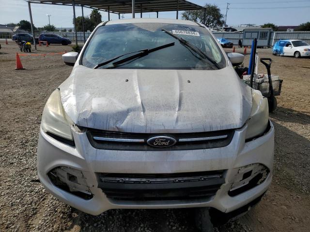 1FMCU9GX2EUD44725 - 2014 FORD ESCAPE SE SILVER photo 5