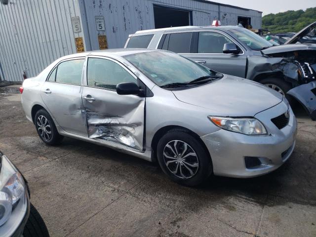 1NXBU40E49Z037294 - 2009 TOYOTA COROLLA BASE SILVER photo 4