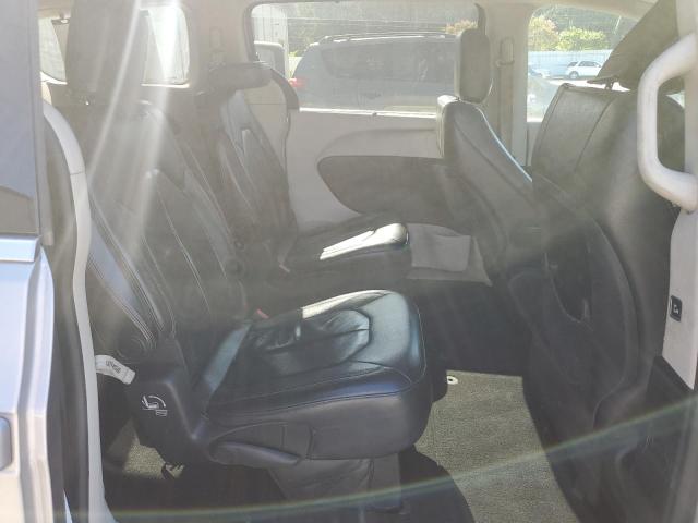 2C4RC1BG1HR613051 - 2017 CHRYSLER PACIFICA TOURING L SILVER photo 11