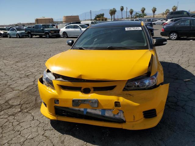 JTKJF5C75C3026095 - 2012 TOYOTA SCION TC YELLOW photo 5