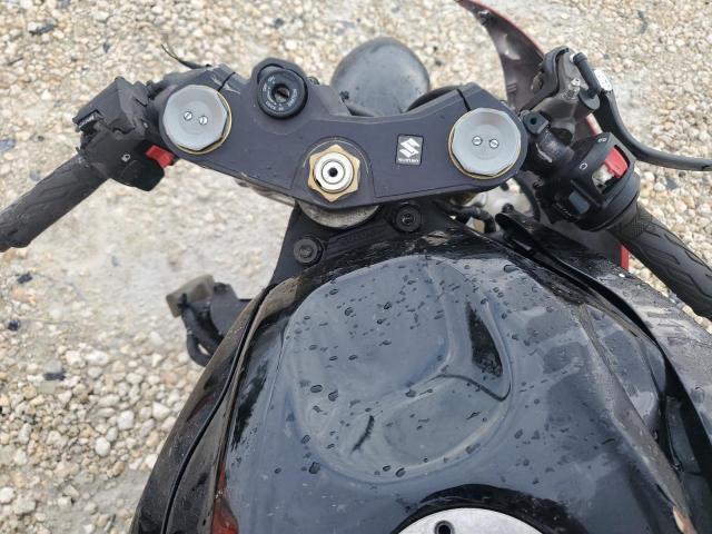 JS1GN7FA7B2100302 - 2011 SUZUKI GSX-R600 RED photo 7