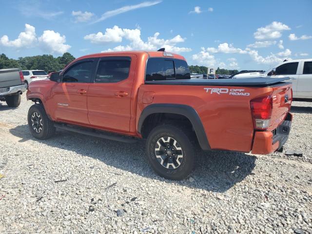 3TMAZ5CN5HM027945 - 2017 TOYOTA TACOMA DOUBLE CAB ORANGE photo 2