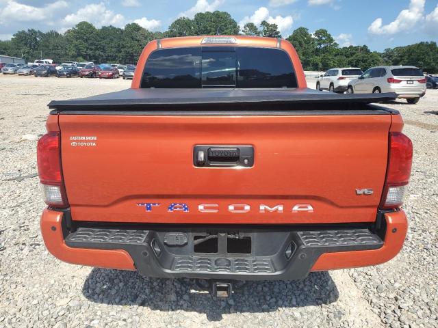 3TMAZ5CN5HM027945 - 2017 TOYOTA TACOMA DOUBLE CAB ORANGE photo 6