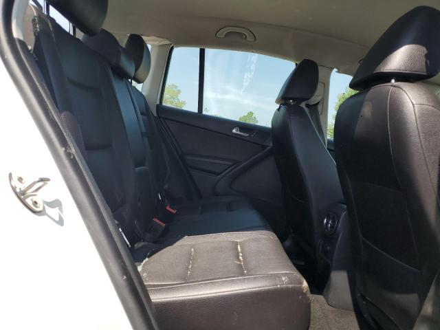 WVGAV7AX6HW509833 - 2017 VOLKSWAGEN TIGUAN S WHITE photo 10