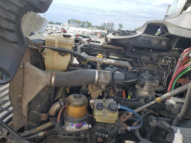 1FUJGLD50GLHB7215 - 2016 FREIGHTLINER CASCADIA 1 GOLD photo 7