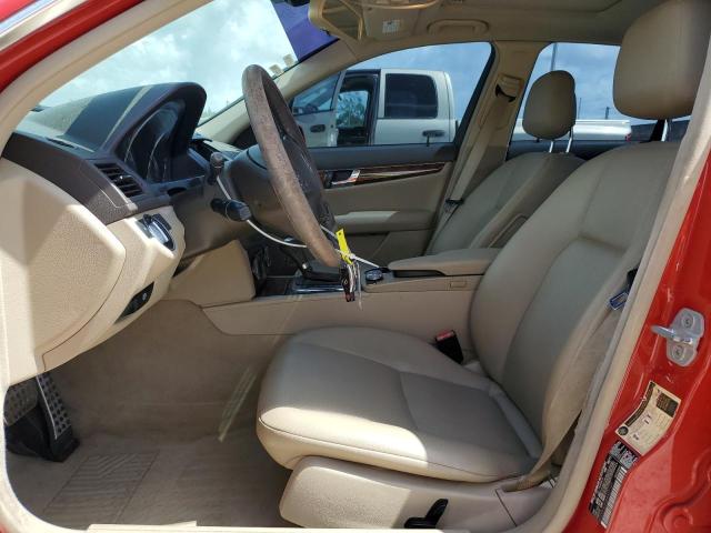 WDDGF5EB5BA527197 - 2011 MERCEDES-BENZ C 300 Червоний фото 7