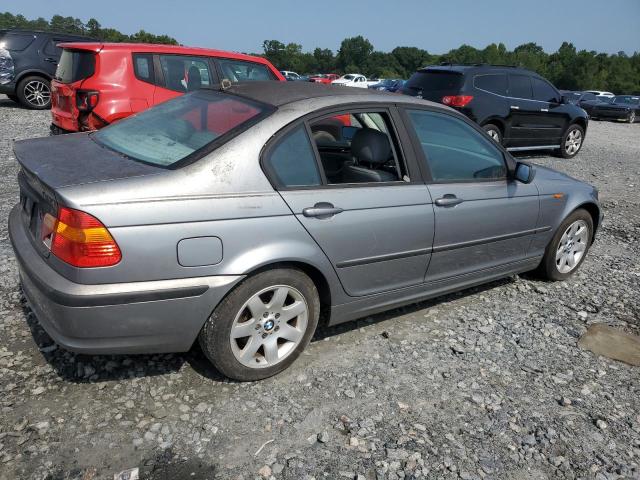 WBAEV33484KR30520 - 2004 BMW 3 SERIES I SILVER photo 3