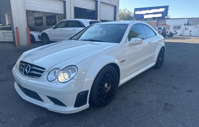 WDBTJ77H28F246814 - 2008 MERCEDES-BENZ CLK 63 AMG BLACK SERIES WHITE photo 2