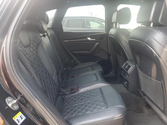 WA1C4AFY7J2203732 - 2018 AUDI SQ5 PRESTIGE BLACK photo 11