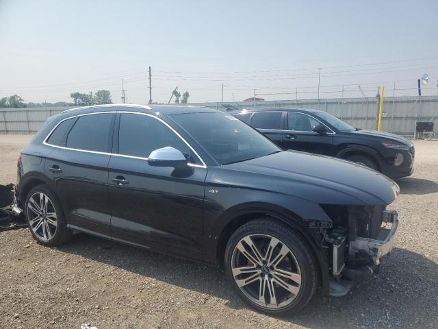 WA1C4AFY7J2203732 - 2018 AUDI SQ5 PRESTIGE BLACK photo 4
