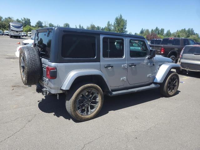 1C4JJXP65MW692229 - 2021 JEEP WRANGLER U SAHARA 4XE SILVER photo 3