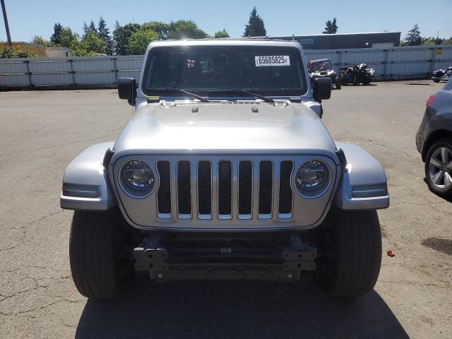 1C4JJXP65MW692229 - 2021 JEEP WRANGLER U SAHARA 4XE SILVER photo 5