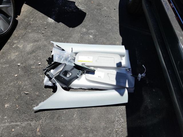 7SAYGDEE4NF430586 - 2022 TESLA MODEL Y 红色 照片 12