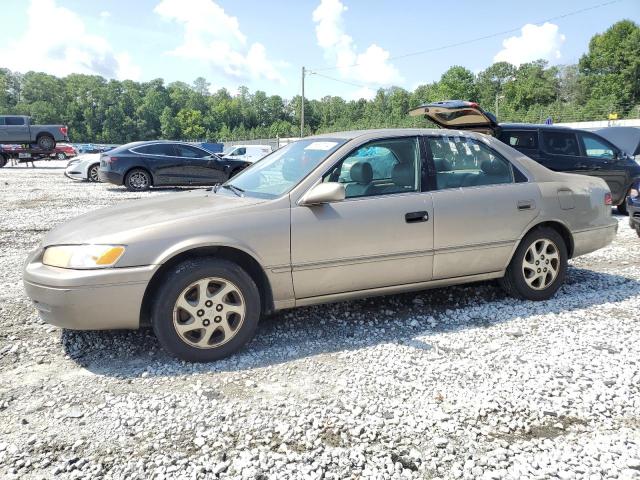 1999 TOYOTA CAMRY LE, 