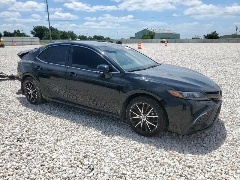 4T1G11AK6RU216745 - 2024 TOYOTA CAMRY SE NIGHT SHADE BLACK photo 4