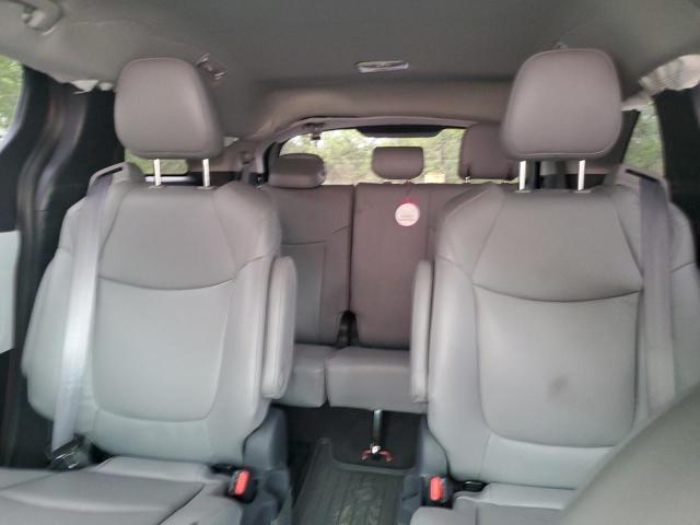 5TDJSKFC9SS161197 - 2025 TOYOTA SIENNA XLE წითელი ფოტო 10