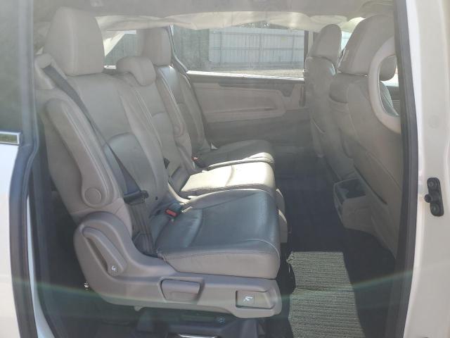 5FNRL6H87KB006846 - 2019 HONDA ODYSSEY TOURING WHITE photo 11