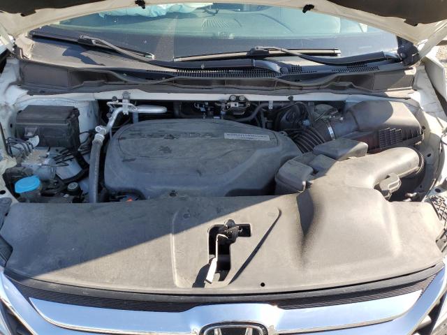 5FNRL6H87KB006846 - 2019 HONDA ODYSSEY TOURING WHITE photo 12