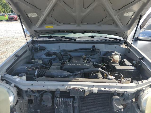 5TBET34185S479931 - 2005 TOYOTA TUNDRA DOUBLE CAB SR5 SILVER photo 11