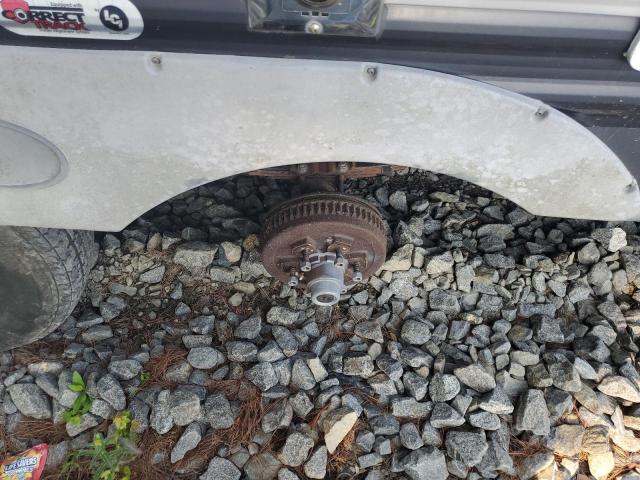 5SFPB332XFE285418 - 2015 HEART LAND PROWLER 银色 照片 9