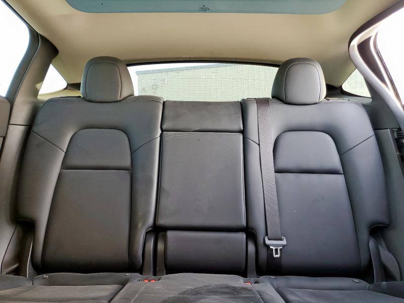 7SAYGDEE3NF412418 - 2022 TESLA MODEL Y Қара фото 10