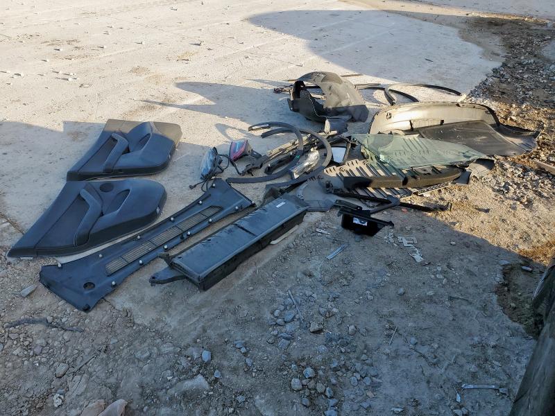 7SAYGDEE3NF412418 - 2022 TESLA MODEL Y Қара фото 13