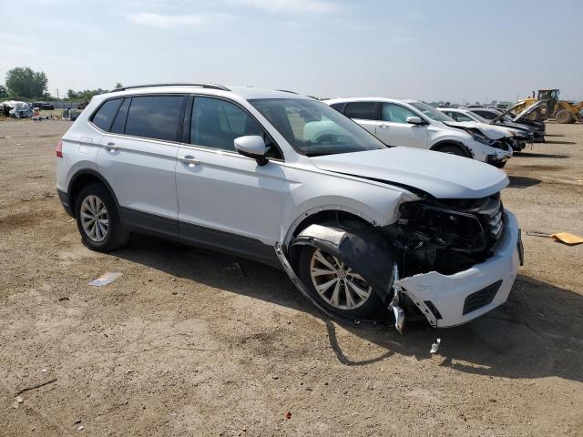 3VV1B7AX6KM048381 - 2019 VOLKSWAGEN TIGUAN S WHITE photo 4