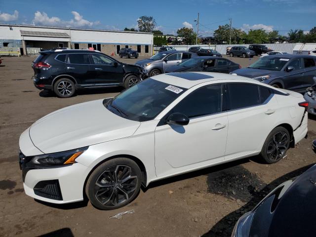 2023 NISSAN ALTIMA SR, 