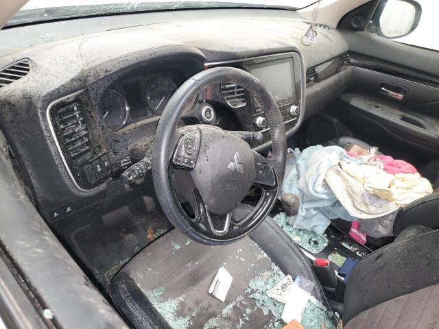 JA4AD3A30LZ011514 - 2020 MITSUBISHI OUTLANDER SE WHITE photo 8