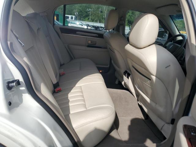 1LNHM81W55Y631615 - 2005 LINCOLN TOWN CAR SIGNATURE თეთრი ფოტო 10