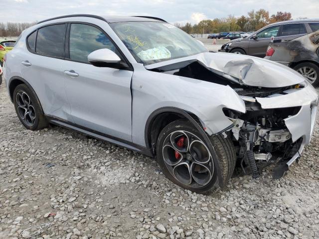 ZASPAKBN8N7D27350 - 2022 ALFA ROMEO STELVIO TI SILVER photo 1