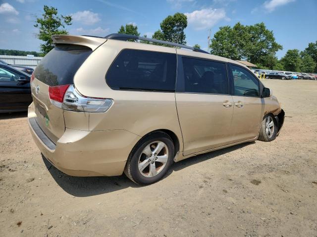 5TDKK3DC8CS212221 - 2012 TOYOTA SIENNA LE 棕色 照片 3