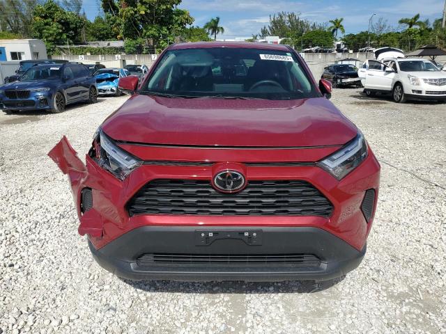 2T3G1RFV7SW500934 - 2025 TOYOTA RAV4 LE ბურგუნდია ფოტო 5