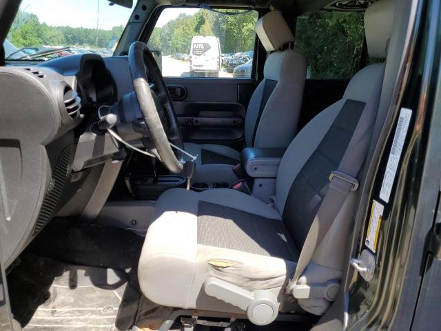 1J4BA3H15AL167601 - 2010 JEEP WRANGLER U SPORT أخضر صورة 7