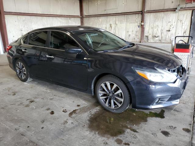 1N4AL3AP2HC263986 - 2017 NISSAN ALTIMA 2.5 BLACK photo 4