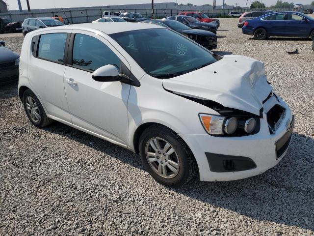 1G1JA6SH6C4140308 - 2012 CHEVROLET SONIC LS WHITE photo 4