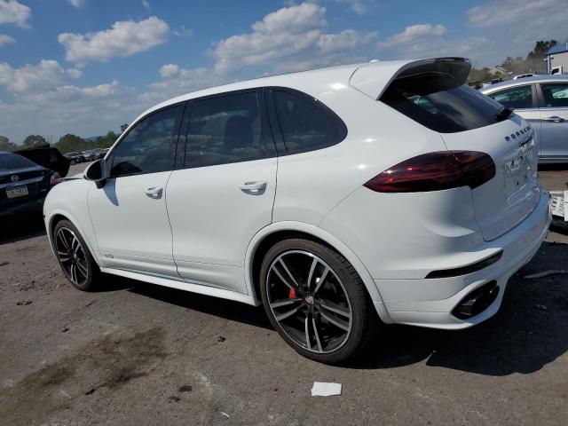 WP1AD2A28GLA75184 - 2016 PORSCHE CAYENNE GTS WHITE photo 2