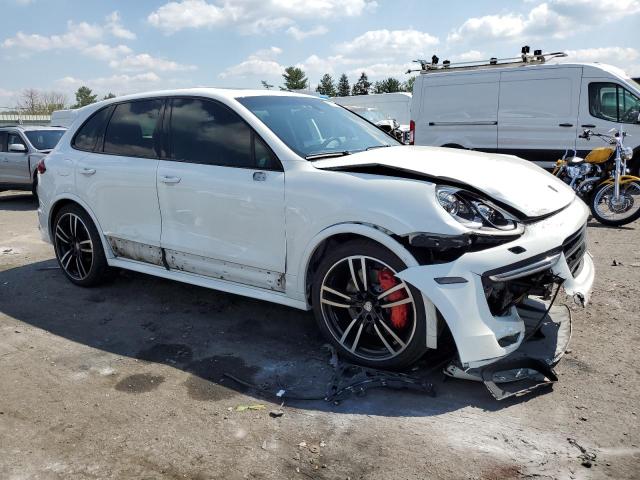 WP1AD2A28GLA75184 - 2016 PORSCHE CAYENNE GTS WHITE photo 4