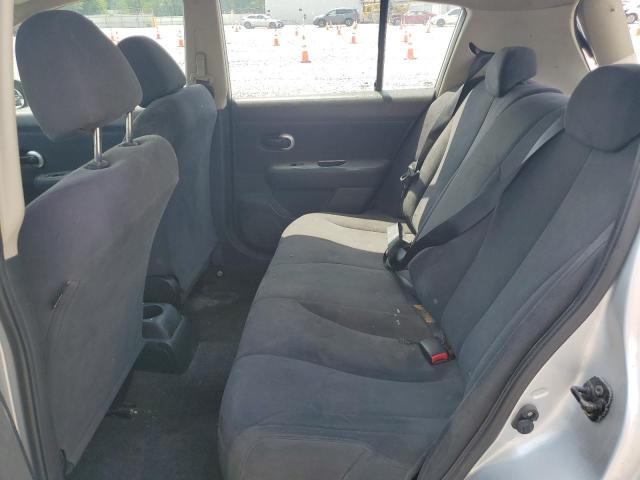 3N1BC13E69L460960 - 2009 NISSAN VERSA S SILVER photo 10
