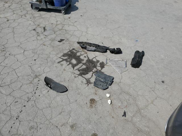 55SWF4JB9GU103668 - 2016 MERCEDES-BENZ C 300 GRAY photo 12