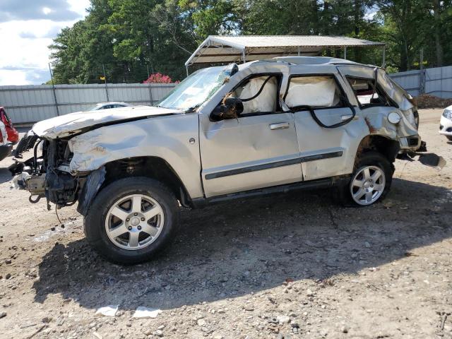 1J8HR48N68C204868 - 2008 JEEP GRAND CHER LAREDO SILVER photo 1