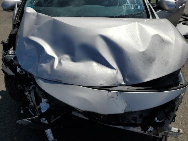 JTDKARFP9H3049741 - 2017 TOYOTA PRIUS PRIM კრემისფერი ფოტო 11