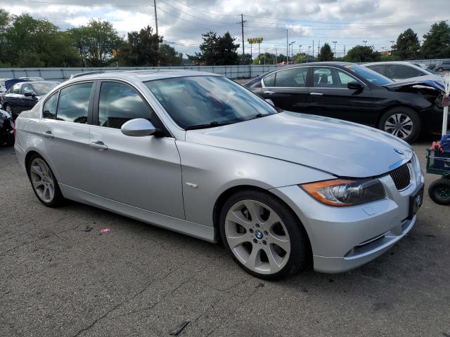 WBAVB73537KY61734 - 2007 BMW 335 I SILVER photo 4