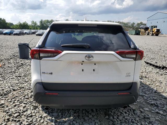 2T3F1RFV1RC482566 - 2024 TOYOTA RAV4 LE 白色 照片 6
