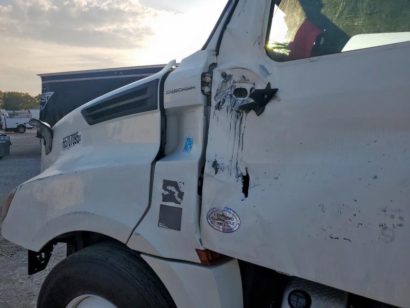 3AKBHKDV5KSKE0299 - 2019 FREIGHTLINER CASCADIA 1 Beyaz fotoğraf 9
