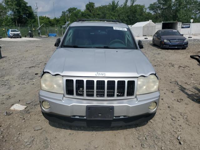 1J4GR48K65C557366 - 2005 JEEP GRAND CHER LAREDO SILVER photo 5