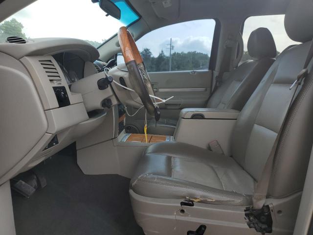 1A8HW58298F111894 - 2008 CHRYSLER ASPEN LIMITED RED photo 7