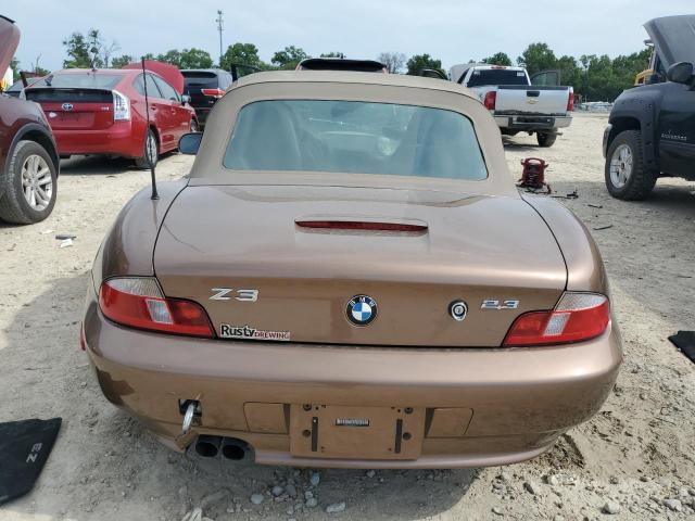 4USCH9346YLF85814 - 2000 BMW Z3 2.3 BROWN photo 6